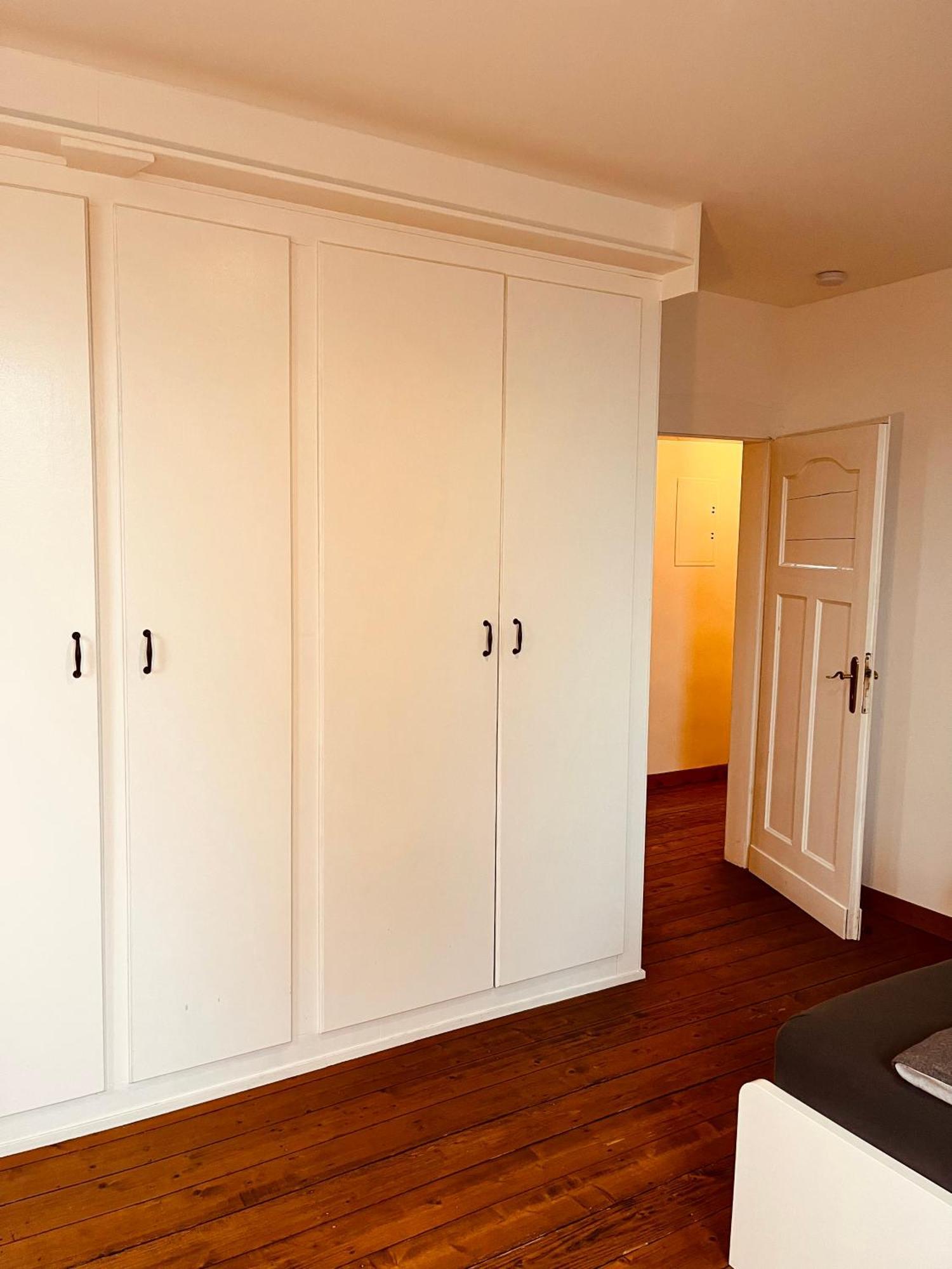 B E D & A G E D E S I G N -Extra Large- Wunderschoene Komplette Wohnung Mit Viel Platz & 4 Schlafzimmer B E D & A G E D E S I G N -Small- Wunderschoenes Zimmer Mit Bad Rechnungserstellung Fuer Geschaeftsreisende & Firmen Hünxe 외부 사진