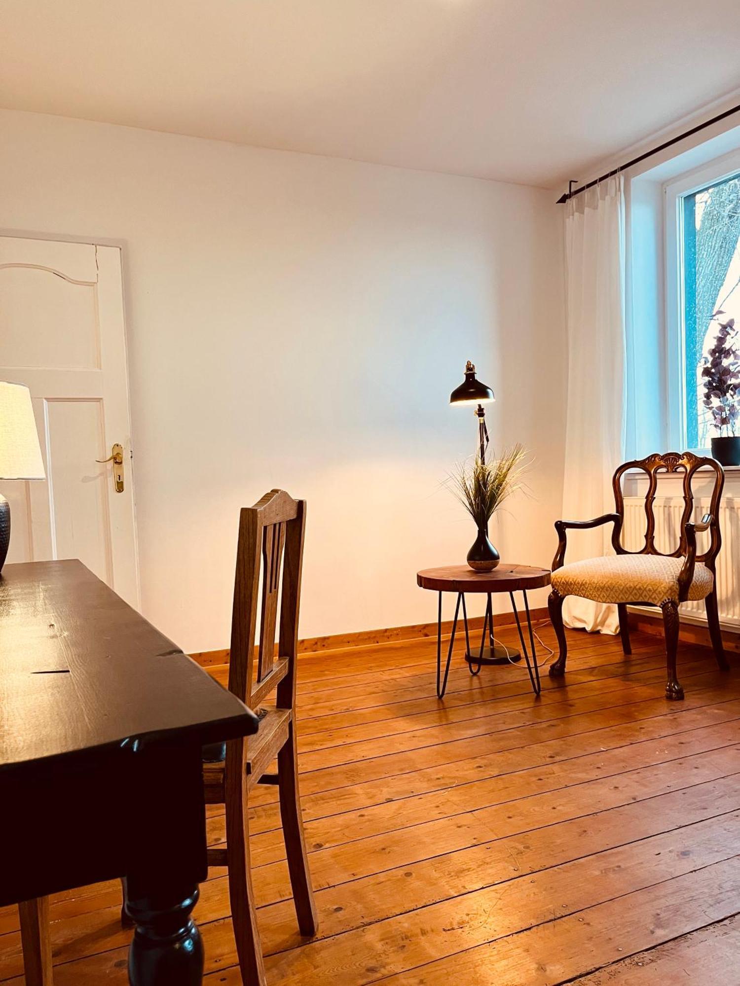 B E D & A G E D E S I G N -Extra Large- Wunderschoene Komplette Wohnung Mit Viel Platz & 4 Schlafzimmer B E D & A G E D E S I G N -Small- Wunderschoenes Zimmer Mit Bad Rechnungserstellung Fuer Geschaeftsreisende & Firmen Hünxe 외부 사진